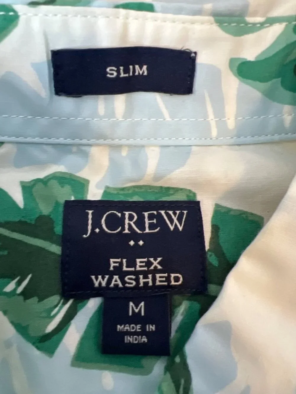 J.Crew Flex Washed Button up Mens shirt Medium Slim Monstera Plant Print